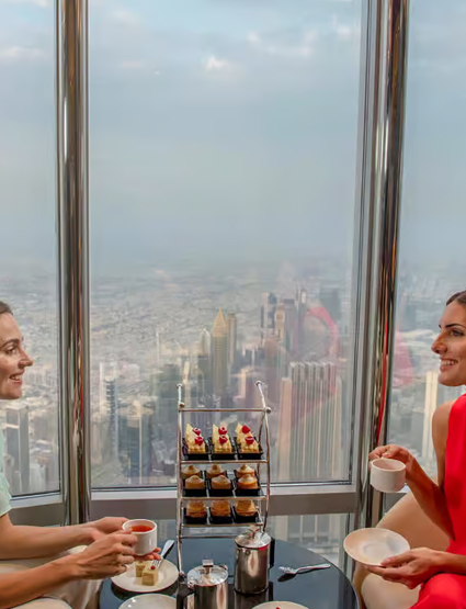 Burj Khalifa VIP Lounge Access at Level 152 in Dubai