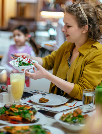 Dubai Food Tour: 10 Authentic Tastings with Locals